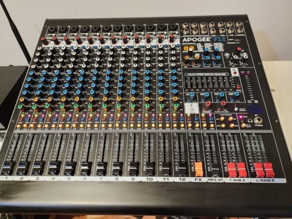 CONSOLA DE SONIDO APOGEE F12 (USADA CON DETALLES, LEER DESCRIPCION)