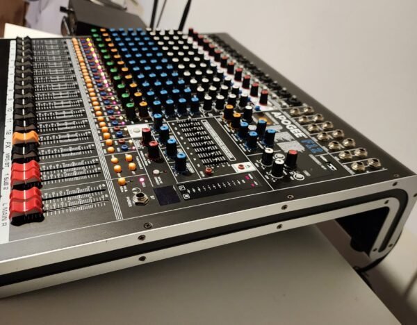 CONSOLA DE SONIDO APOGEE F12 (USADA CON DETALLES, LEER DESCRIPCION) - Imagen 3